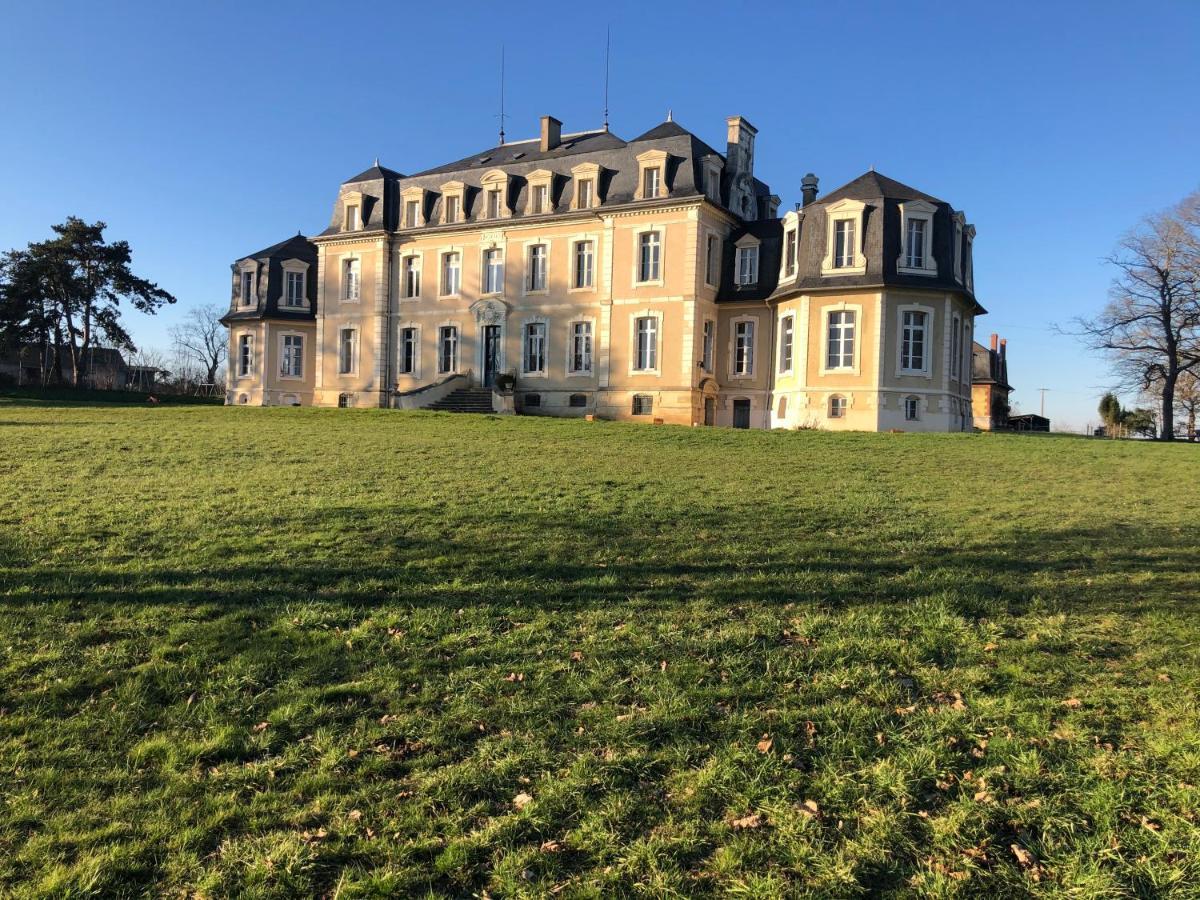 Hotel chambre romantique dans le château de la Bouchatte à Chazemais Extérieur photo